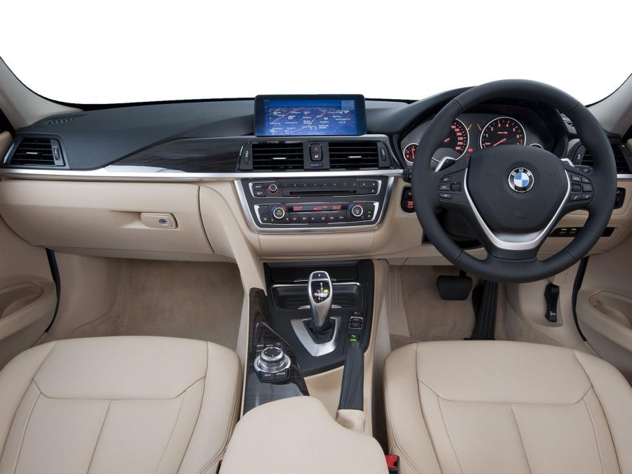  BMW 335i Sedan Luxury Line 2012 года  (ZA) (фото 4 из 14)